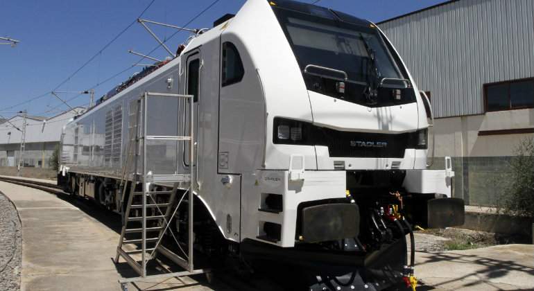 Locomotora Eurodual de Stadler GUILLERMO LUCAS