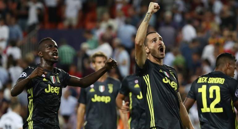juventus-celebra-valencia-reuters.jpg