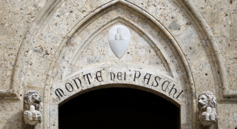 paschi-entrada-leones.jpg
