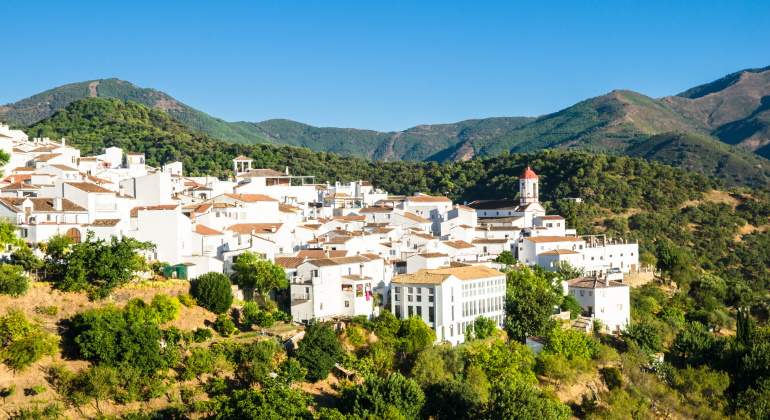 pueblos-mas-bonitos-de-espana-turismo-rural.jpg