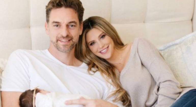 pau-gasol-reencuentro-chicas-770.jpg