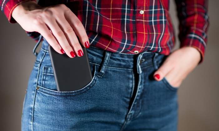 movil-bolsillo.jpg