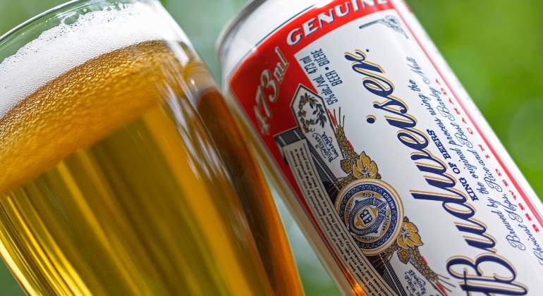 770-420-budweiser-alamy.jpg