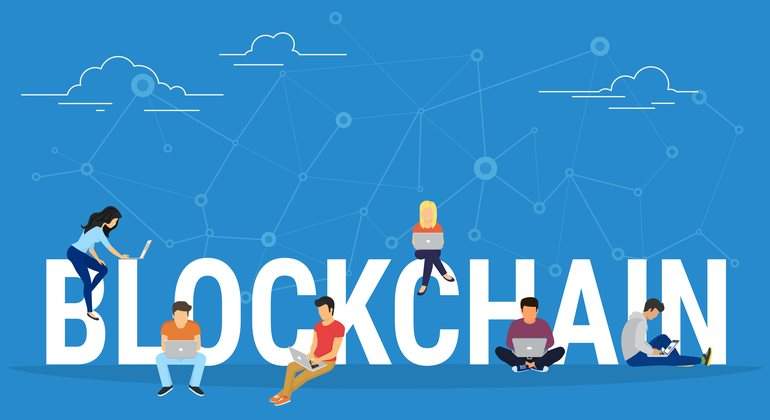 blockchain-jovenes-ordenadores-770-dreamstime.jpg
