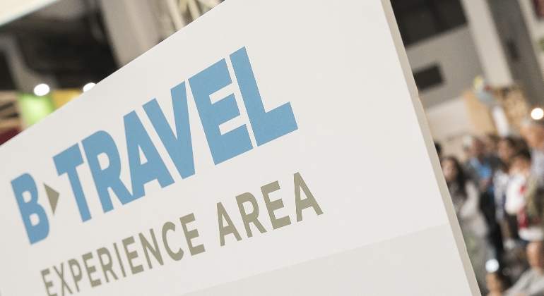b-travel-web.jpg