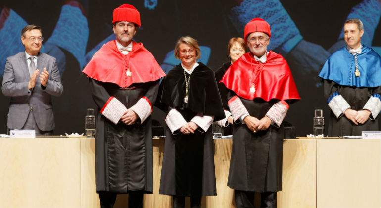 HONORIS-003-defini.jpg