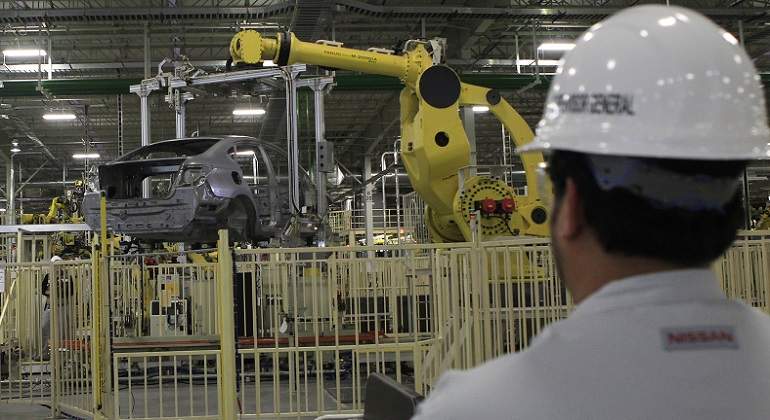 Trabajador-Nissan-MX.jpg