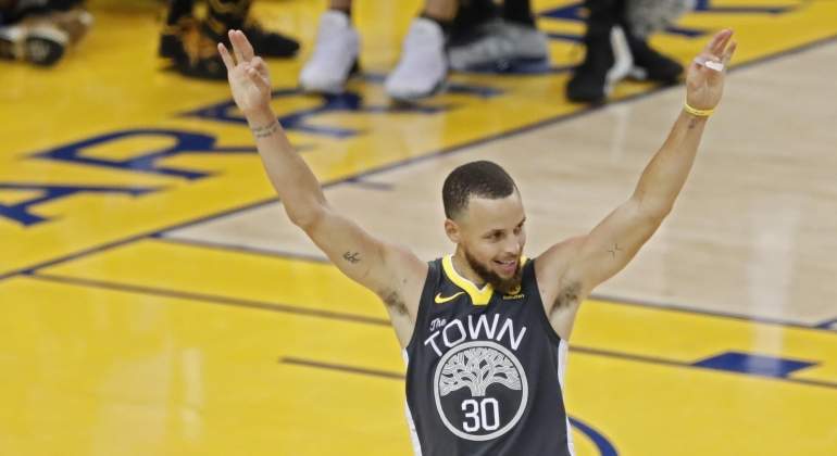 curry-segundo-partido-final-nba-efe.jpg