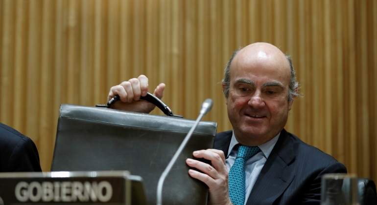 Guindos-Congreso-Bankia-EFE.jpg