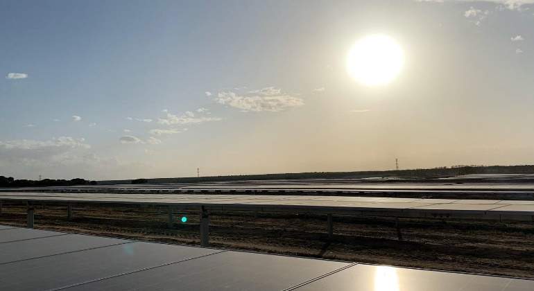 parque-energia-solar-placas-sol-solaria-770x420.jpg