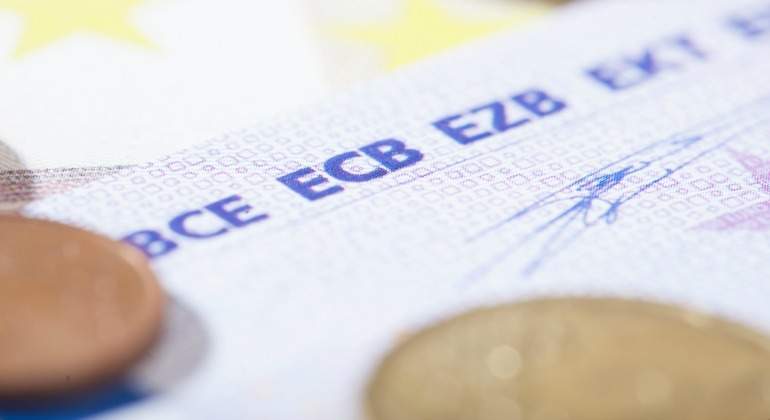 bce-monedas-billetes.jpg