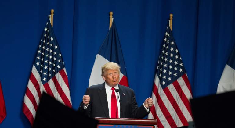 trump-punos-suenos.jpg