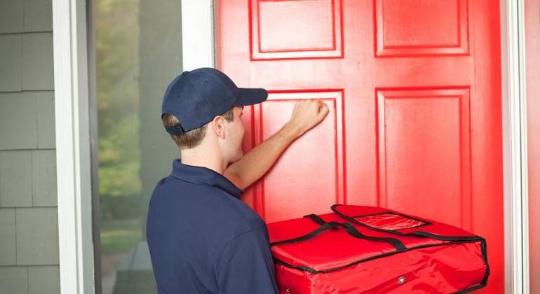 delivery770.jpg