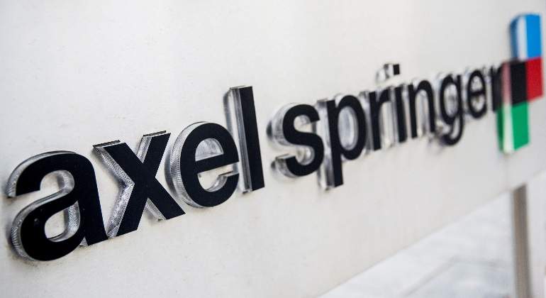 logo-axel-springer-reuters-770x420.jpg