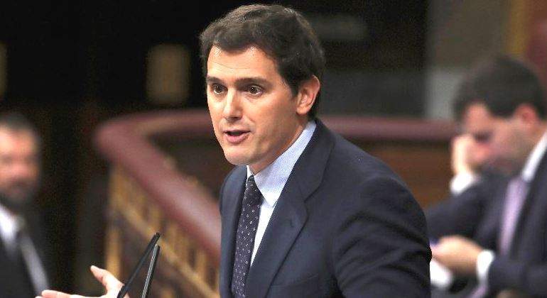 Rivera-mocion-efe.JPG