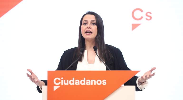 arrimadas-atril-ciudadanos-marzo20-ep.jpg
