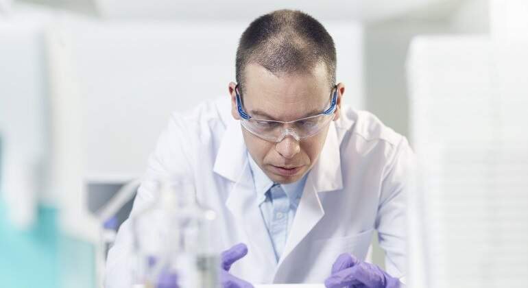 Cientfico de AstraZeneca