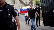 España descarta la entrega de Leopoldo López a la justicia de Venezuela e insta a buscar una solución pacífica
