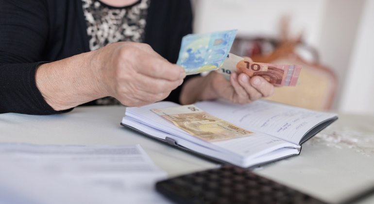 jubilada-euros-istock.jpg