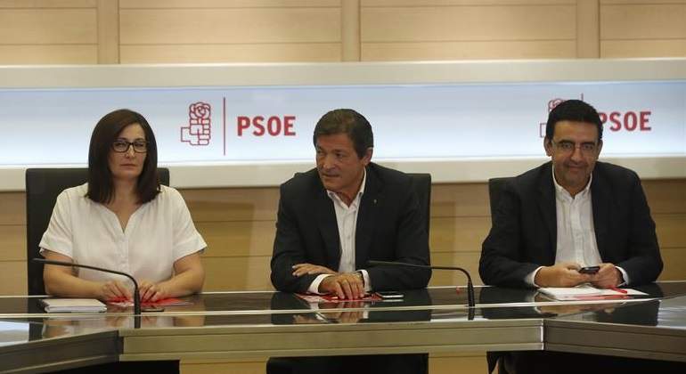 gestora-psoe-javier-fernandez-efe.jpg