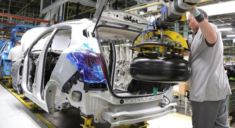 opel-fabrica-gas.jpg