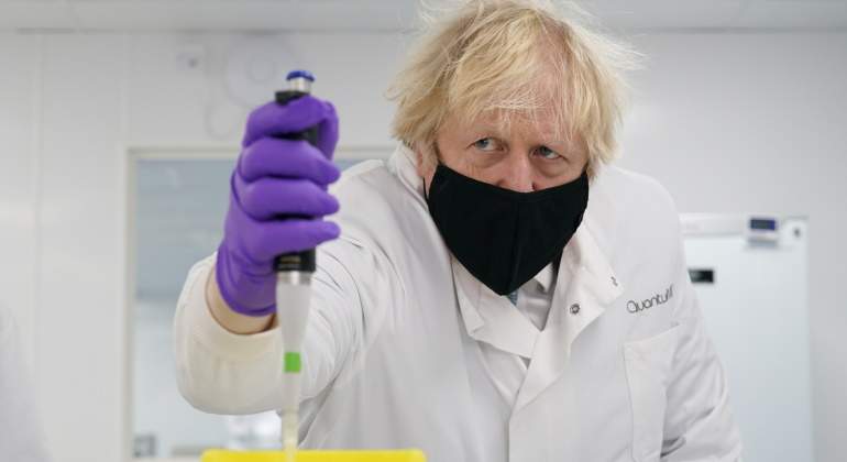 boris-johnson-laboratorio-covid-getty.jpg
