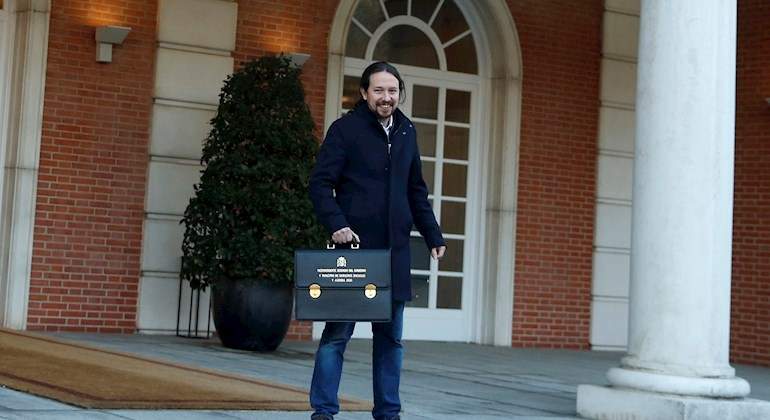 iglesias-cartera-ministro-moncloa-efe.jpg
