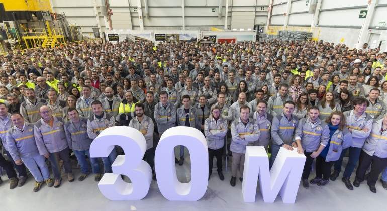 renault-valladolid-30millones-motor-diciembre2018.jpg