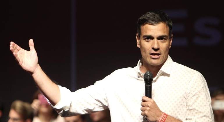 pedro-sanchez-acto-psoe-2may17-efe.jpg