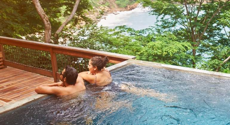 piscina-naturaleza.jpg