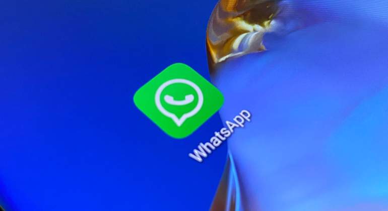 whatsapp-movil.jpg