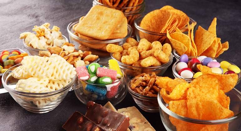 Una-gran-variedad-de-snaks-iStock.jpg
