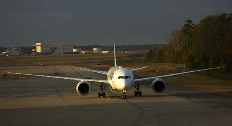 avion.jpg