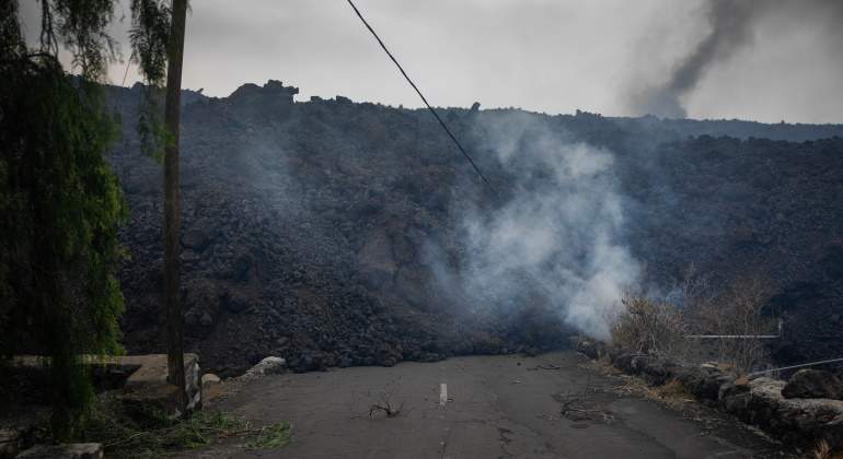 lava_volcan_llega_nucleo_urbano_todoque_21_septiembre_2021_llanos_ariadne-ep-770x420.jpg