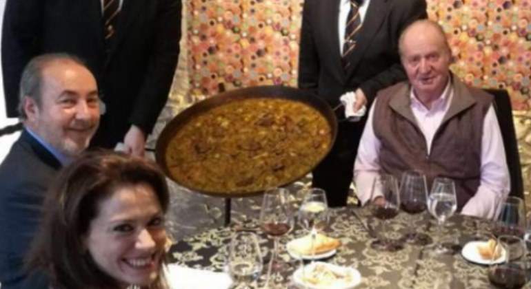 juancarlos-paella770.jpg