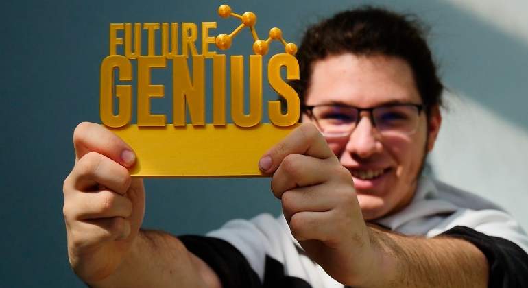 Santino-ganador-Future-Genius-1.jpg