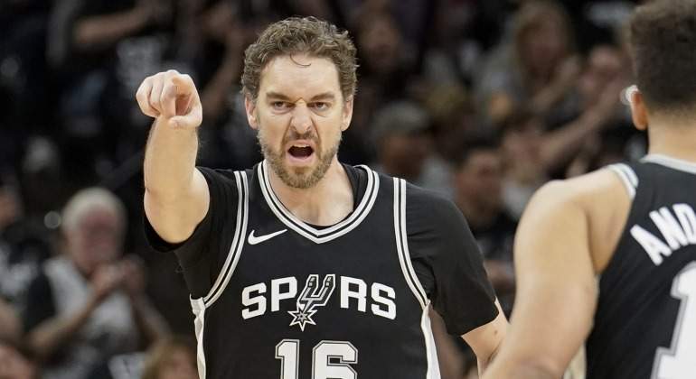Pau-Gasol-celebra-2018-EFE.jpg