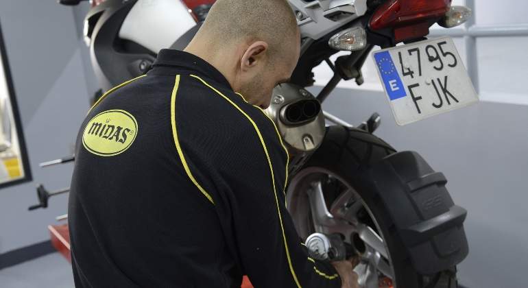 midas-taller-moto.jpg