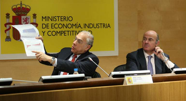 angel-gurria-secretario-ocde-luis-guindos-ministro-economia-nacho-martin-2.jpg