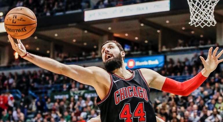 mirotic-bulls-efe.jpg