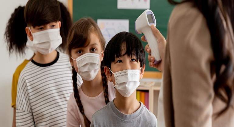 estudiantes-mascarillas-4.jpg