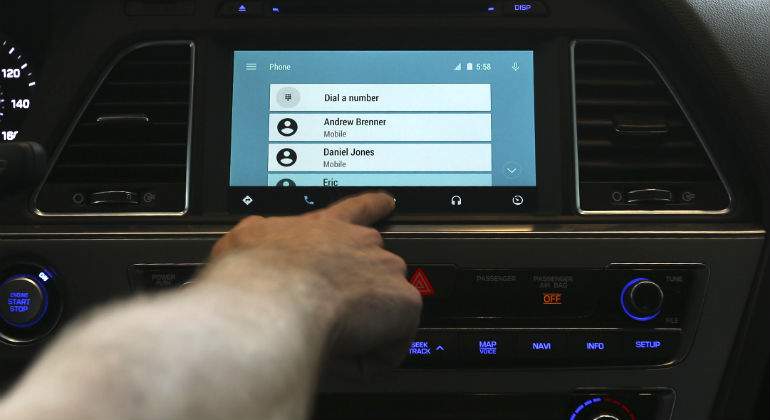 coche-conectado.jpg