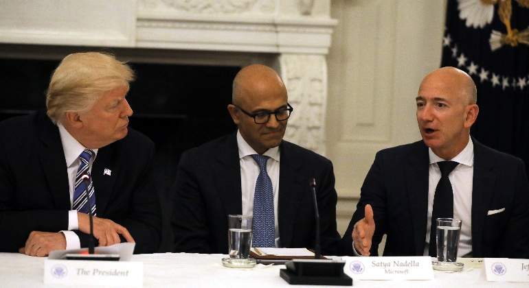 Donald-Trump-Satya-Nadella-Jeff-Bezos-770-reuters.jpg