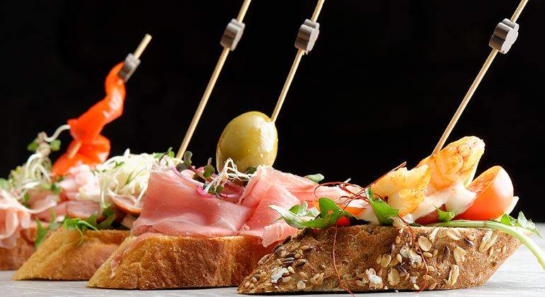 tapas-770-istock.jpg