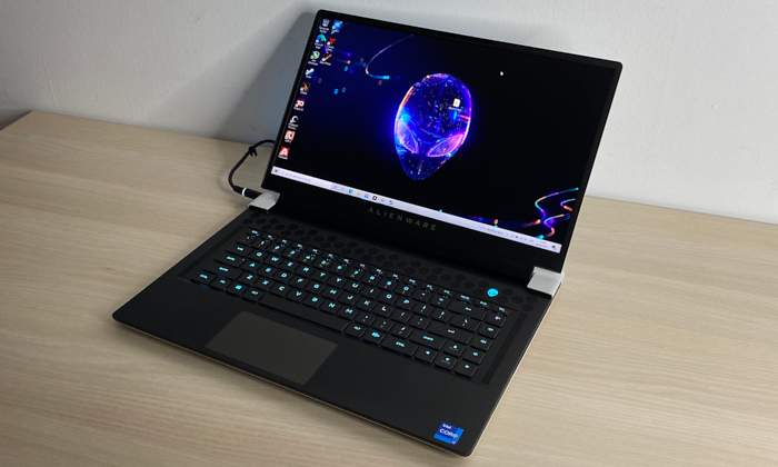 alienware-x15-1.jpg