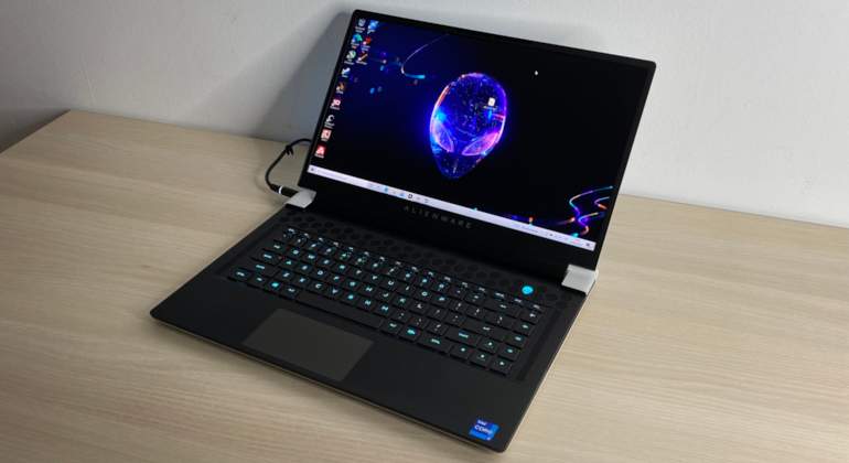 alienware-x15-1.jpg