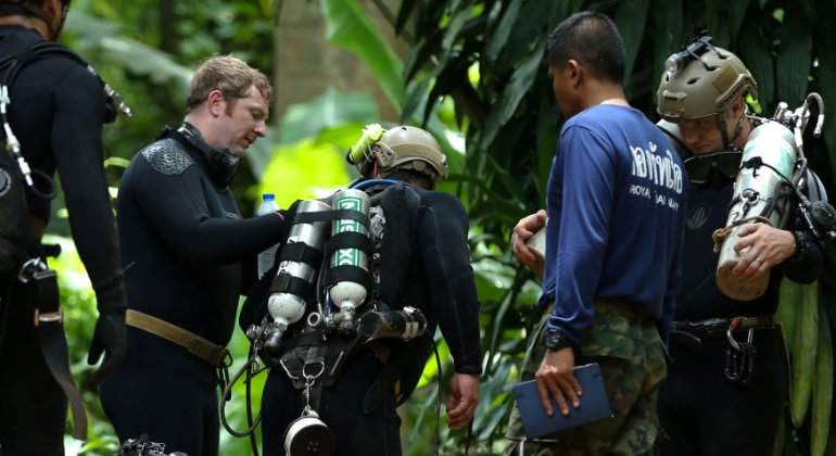 buzo-tailandia-rescate-ninos-cueva-reuters.jpg