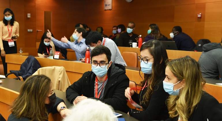 IESE-2-1.jpg