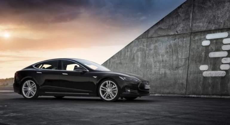 tesla-model3.jpg