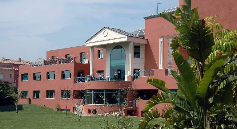 Campus-Les-Roches-Marbella.jpg